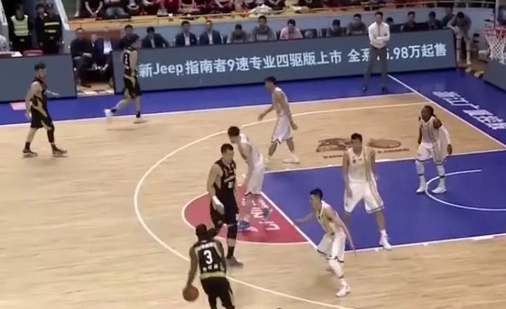  雷恩主场雨战艰难取胜昂热展现韧性